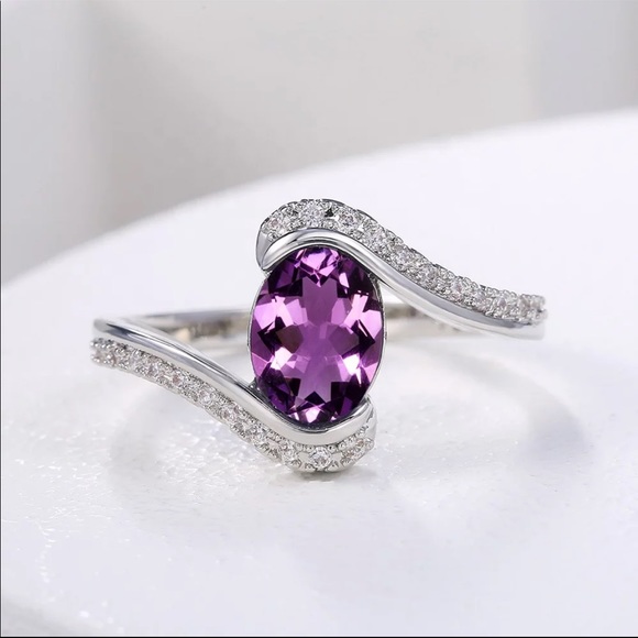 New Women’s 925 Silver Amethyst Ring - Picture 2 of 6